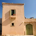Axion Holiday home