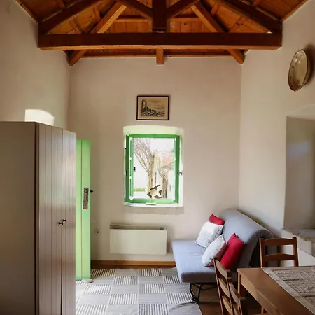 Dom wakacyjny Axion Aroniadhiánika